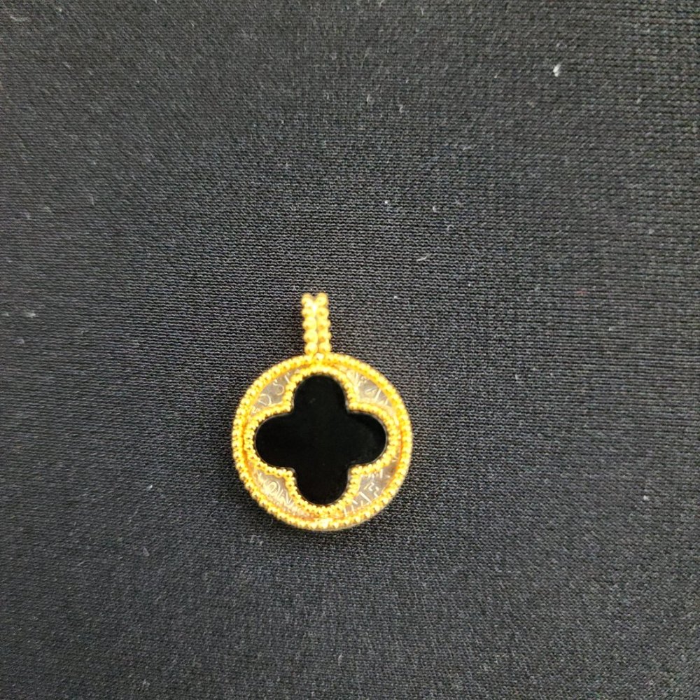 Gold pendant - Picture 4 of 9